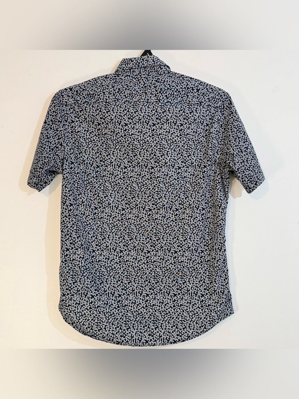 Michael Kors Slim Fit Short Sleeve Button Down Shirt Blue White Men’s Medium - Picture 2 of 9